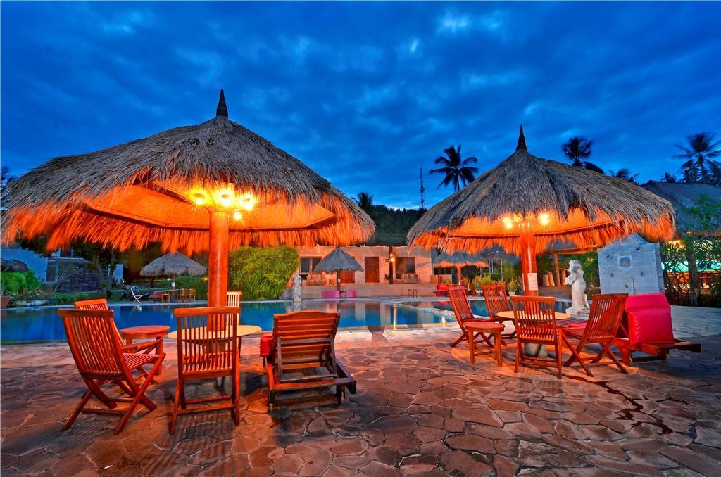 Pasific Beach Cottages Mangsit Exterior foto